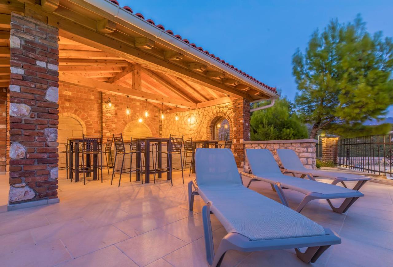 Palace Paulina Residence Novi Vinodolski Bagian luar foto